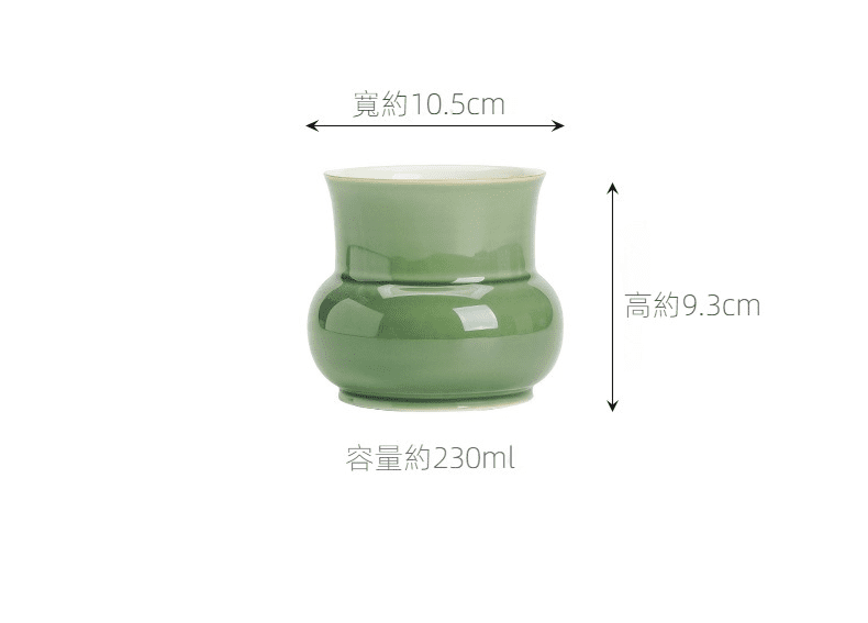 青璃釉有容茶道六君子，南山居禪意雅致綠釉茶杯，器型圓潤飽滿，釉色如翡翠般溫潤，展現極致工藝美學。