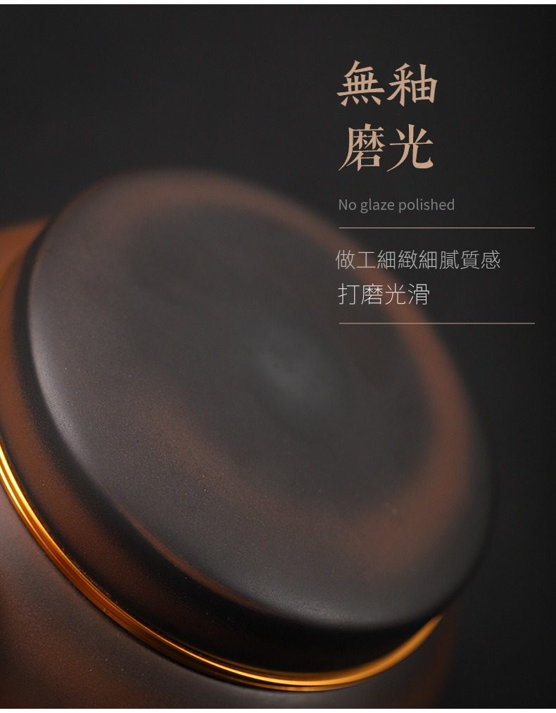 紫陶清溪圓筒茶葉罐，南山居手工無釉磨光紫砂茶具，表面細膩溫潤，展現極致職人打磨工藝。