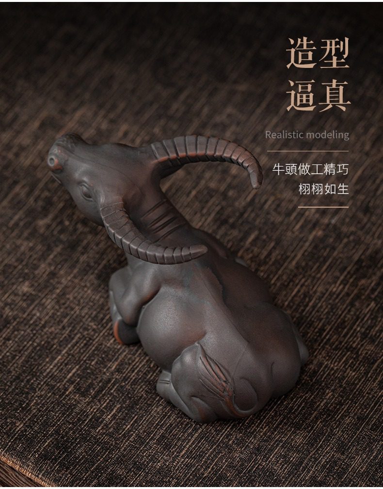 紫陶清溪自動茶具組，南山居手工紫砂茶寵擺件，造型逼真的臥牛設計，工藝細膩展現東方禪意美學。