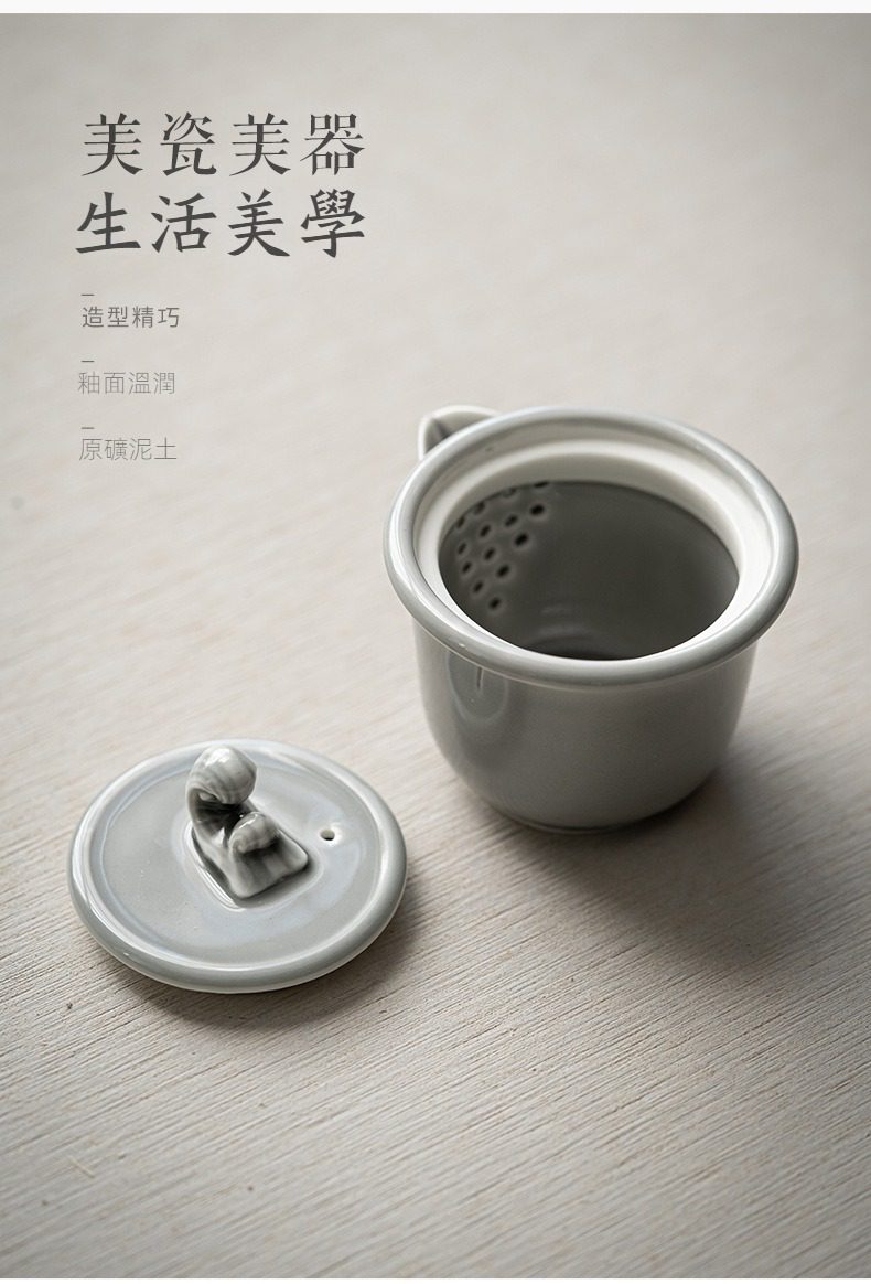 冰灰釉海浪手抓壺，南山居日式風格灰釉陶瓷蓋杯，釉色溫潤如玉，壺蓋設計精巧，呈現極致禪意美學。