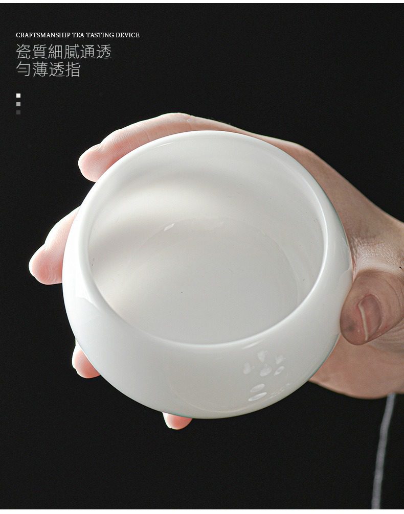 白瓷羊脂玉羅漢品茗杯，南山居精緻白瓷功夫茶杯，圓潤器型，瓷質細膩通透，杯身浮雕雅緻，品味禪意茶道。
