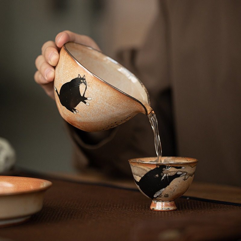 日式志野貓柴燒公道杯- 南山居