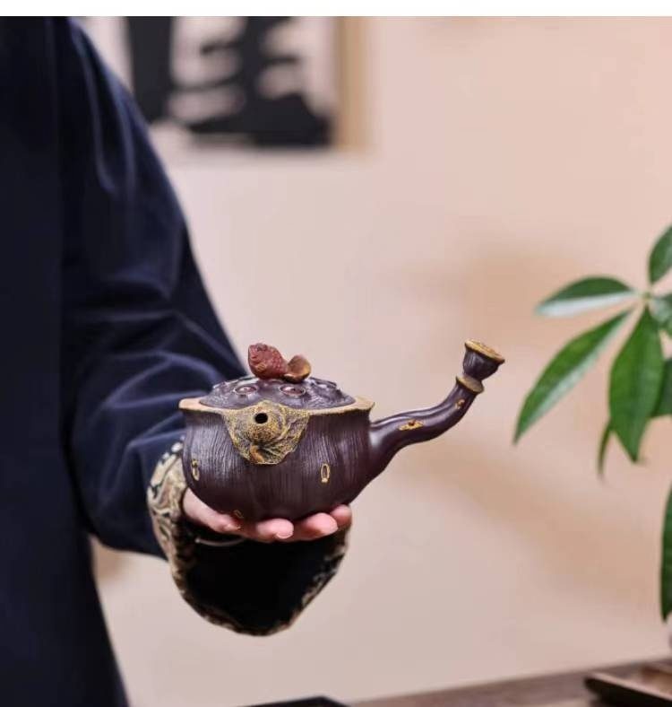 宜興紫砂壺原礦紫砂金魚蓮子仿生壺(230ml) - 南山居