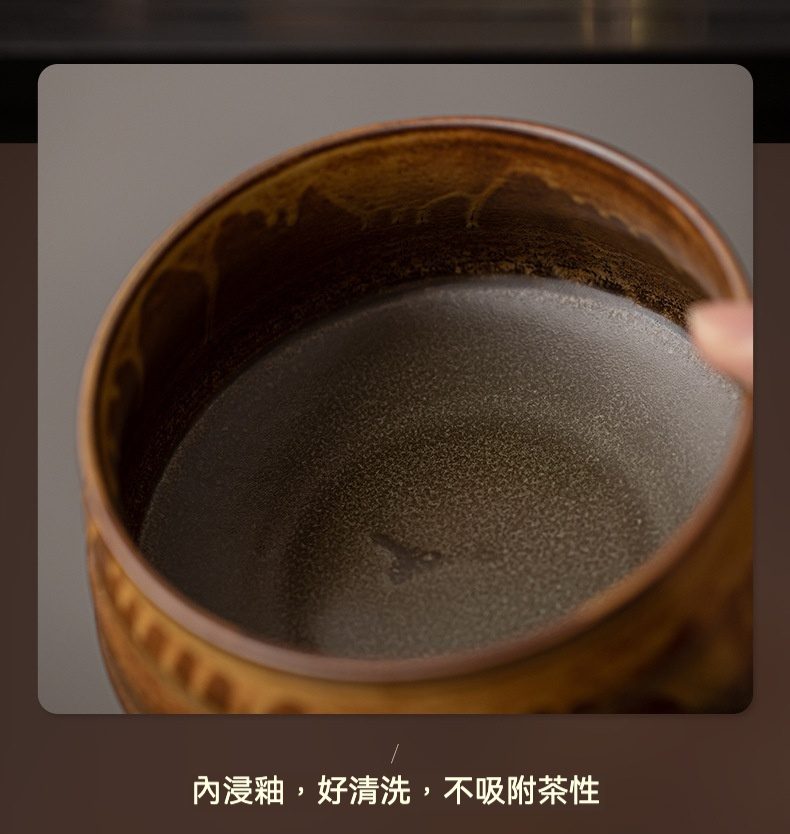 點茶 - 古窯日式抹茶八件組，南山居高品質陶藝茶杯內浸釉面特寫，釉色深邃具細緻斑點，易清洗且不吸附茶性。