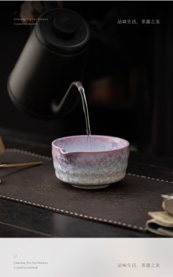 點茶 - 結晶冰花日式抹茶八件組，南山居結晶釉茶海，夢幻紫藍漸變冰裂紋理，承接茶湯，展現茶道美學。