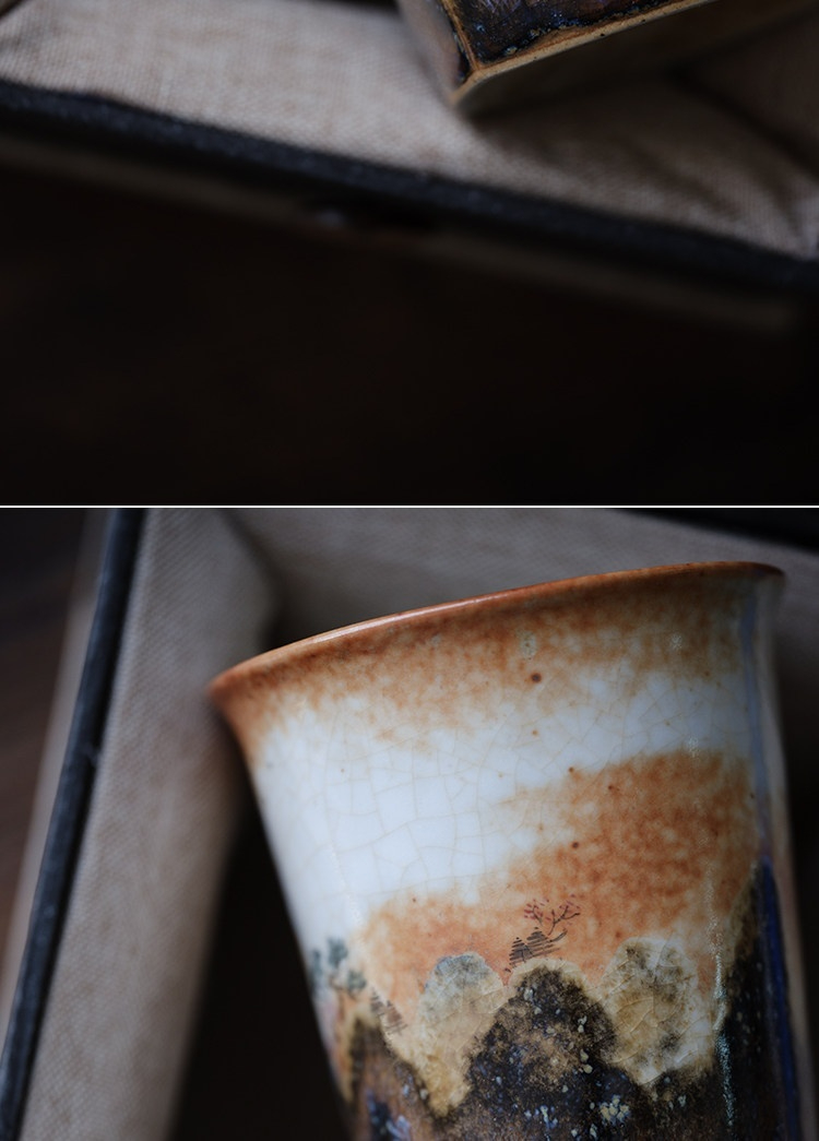志野燒火燒雲公道杯，南山居手工陶瓷茶杯，開片釉面溫潤，繪有寫意山水畫，古樸雅緻。