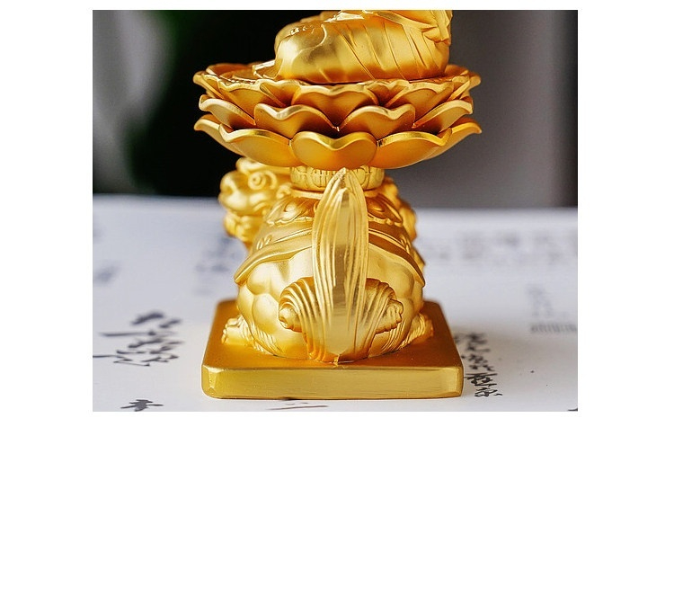 日本大師手作落款 - 文殊菩薩妙吉祥佛像擺件，南山居鎏金蓮花瑞獸茶寵擺件，造型精緻，蓮座盛開，祥瑞雅緻。
