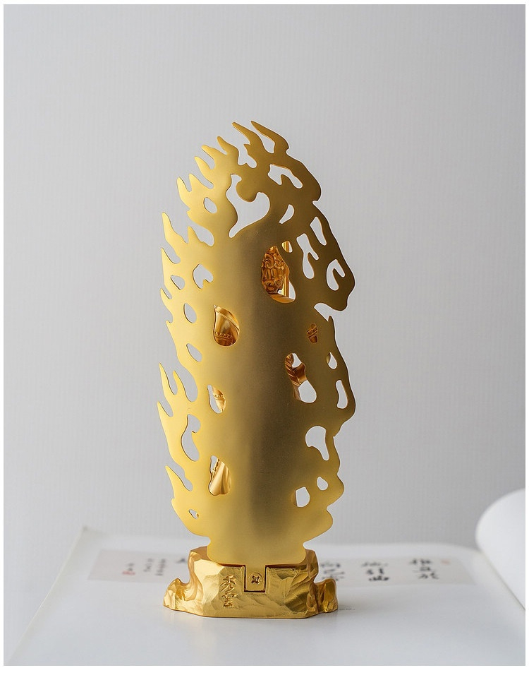 日本大師手作落款 - 不動明王佛像擺件，南山居鎏金火焰祥雲香爐座，精緻鏤空設計，內部隱藏佛像，茶席禪意擺件