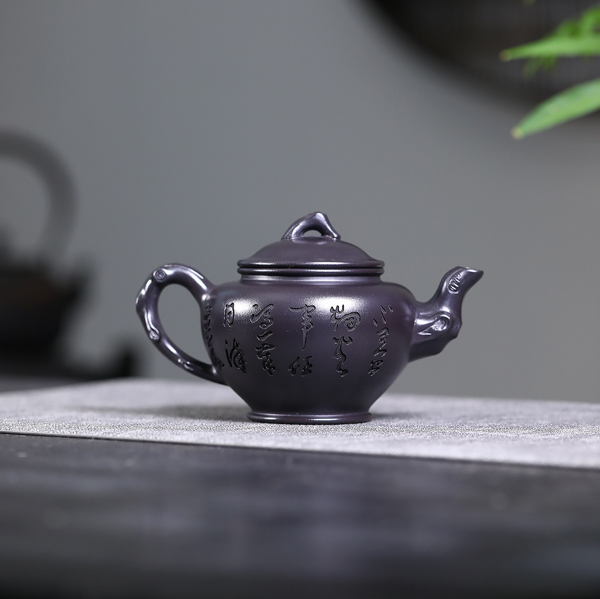 宜興紫砂壺原礦石黃泥茶禪笑櫻壺(340ml) - 南山居