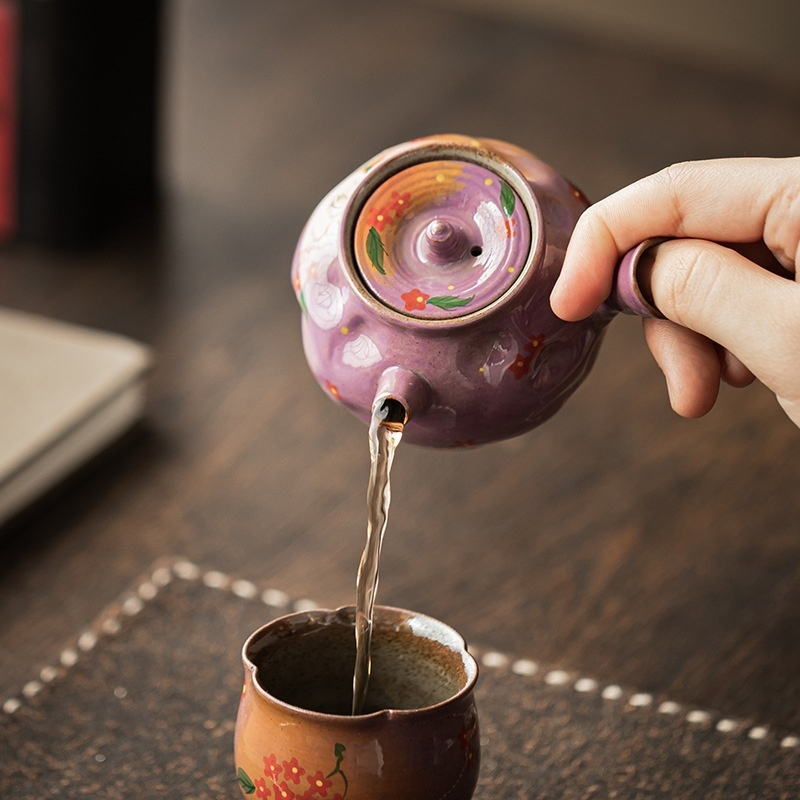 中古 「同治年製」款 粉彩 九桃二福文 馬蹄杯 一対 茶杯 煎茶碗 CL0057 同治年製」款 粉彩 九桃二福文 馬蹄杯 一対 茶杯 煎茶