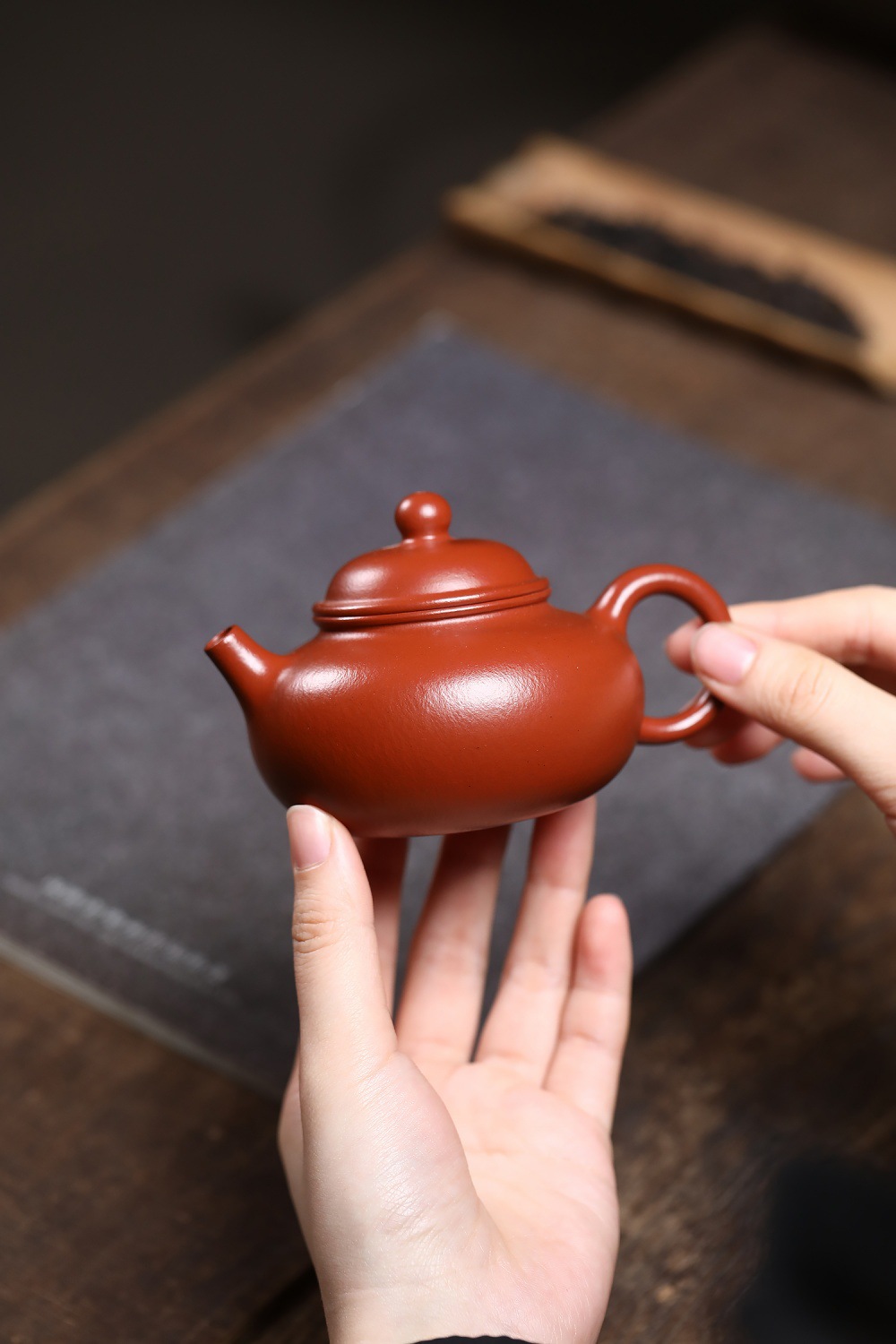 宜興紫砂壺原礦朱泥全手工容天壺(160ml) 商品詳情圖 5