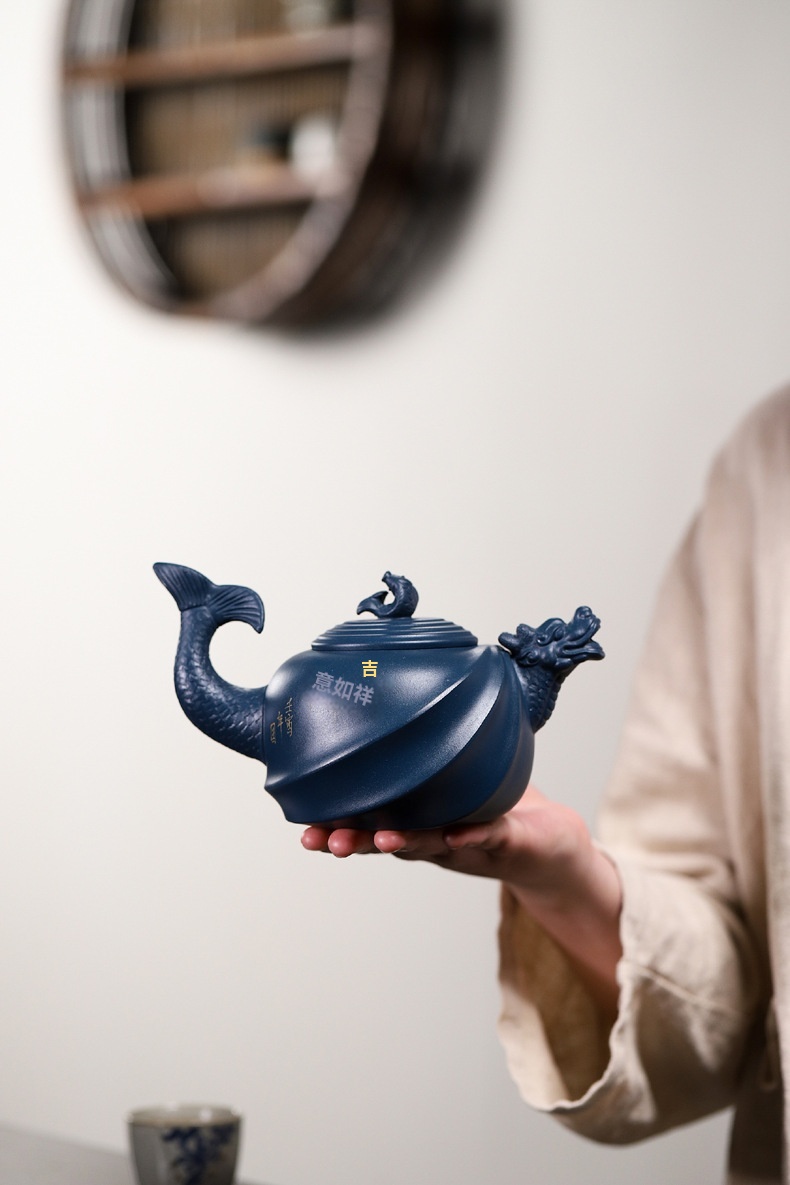 宜興紫砂壺原礦天青泥魚化龍仿生壺(450ml) 商品詳情圖 7