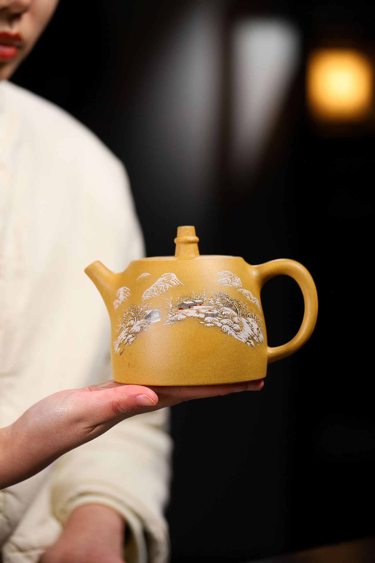 宜興紫砂壺原礦黃金段泥雪山漢鐸壺(500ml) 商品詳情圖 4